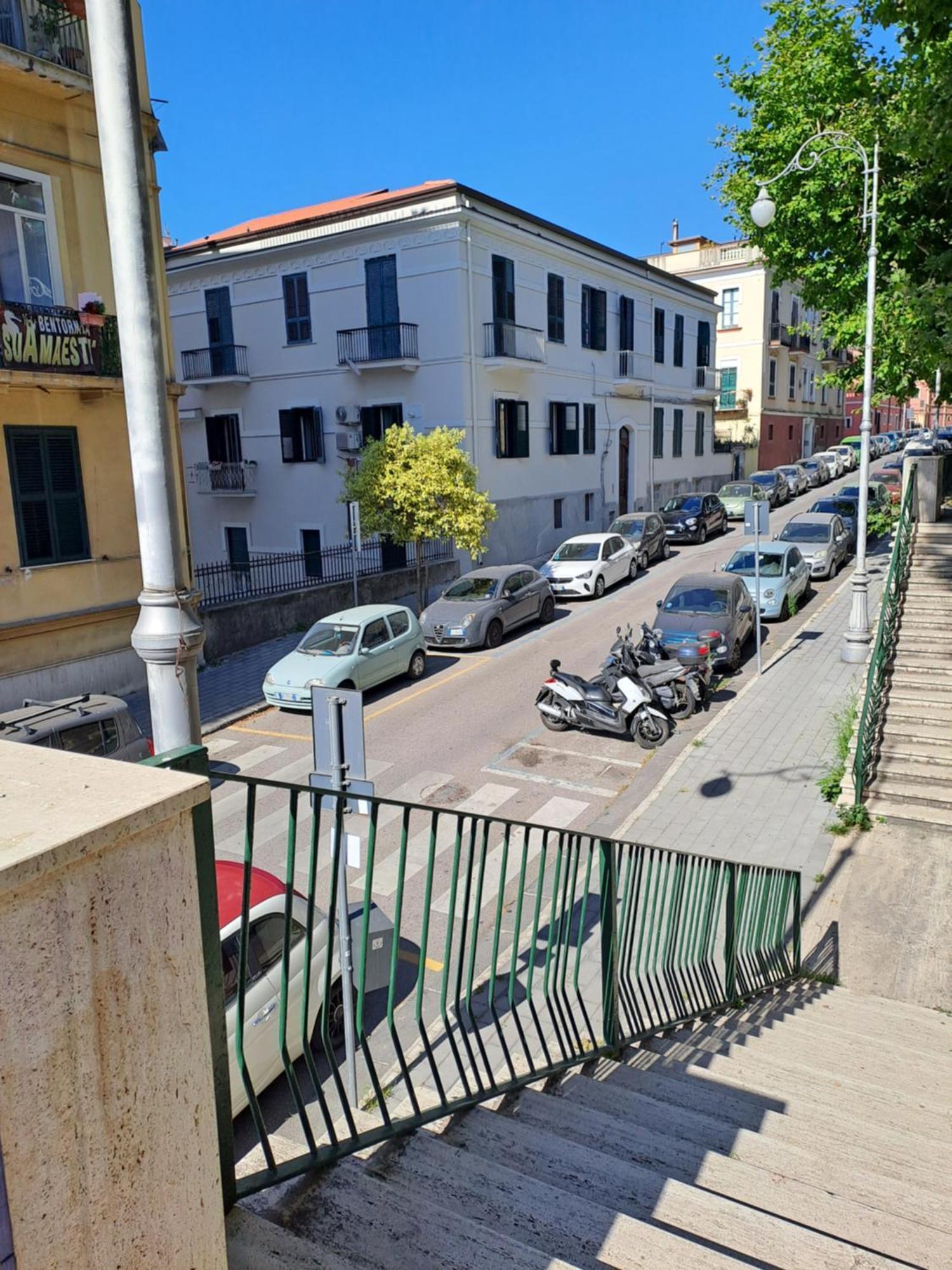 Appartement Ti Porto Al Centro Unforgettable Moments à Salernes Extérieur photo