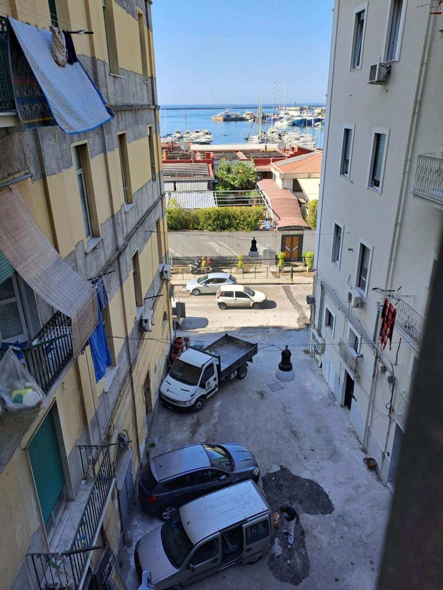 Appartement Ti Porto Al Centro Unforgettable Moments à Salernes Extérieur photo